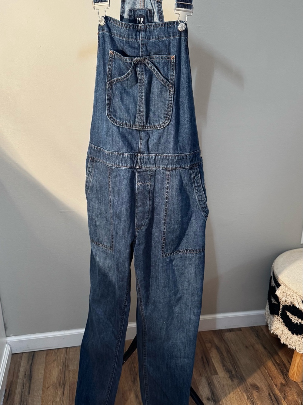 GAP Denim Medium Wash Cotton Overalls Women’s Medium Relaxed Straight Leg